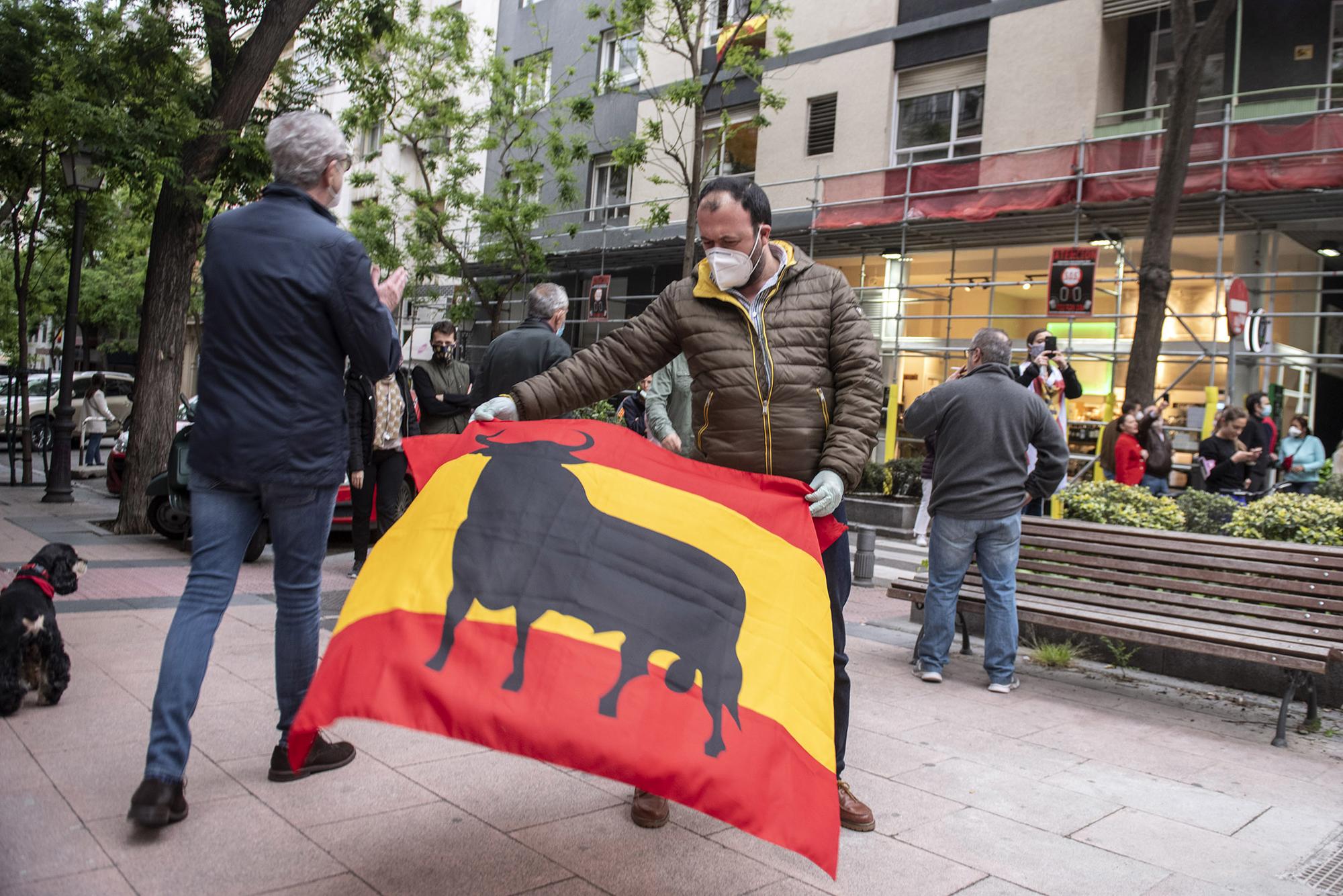 Fachas en el barrio Salamanca - 4